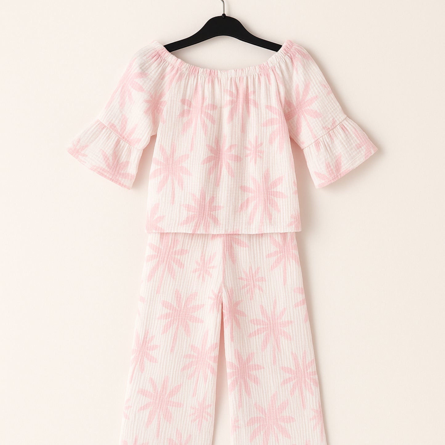 Meisjes set met bloemenprint – off-shoulder top & broek