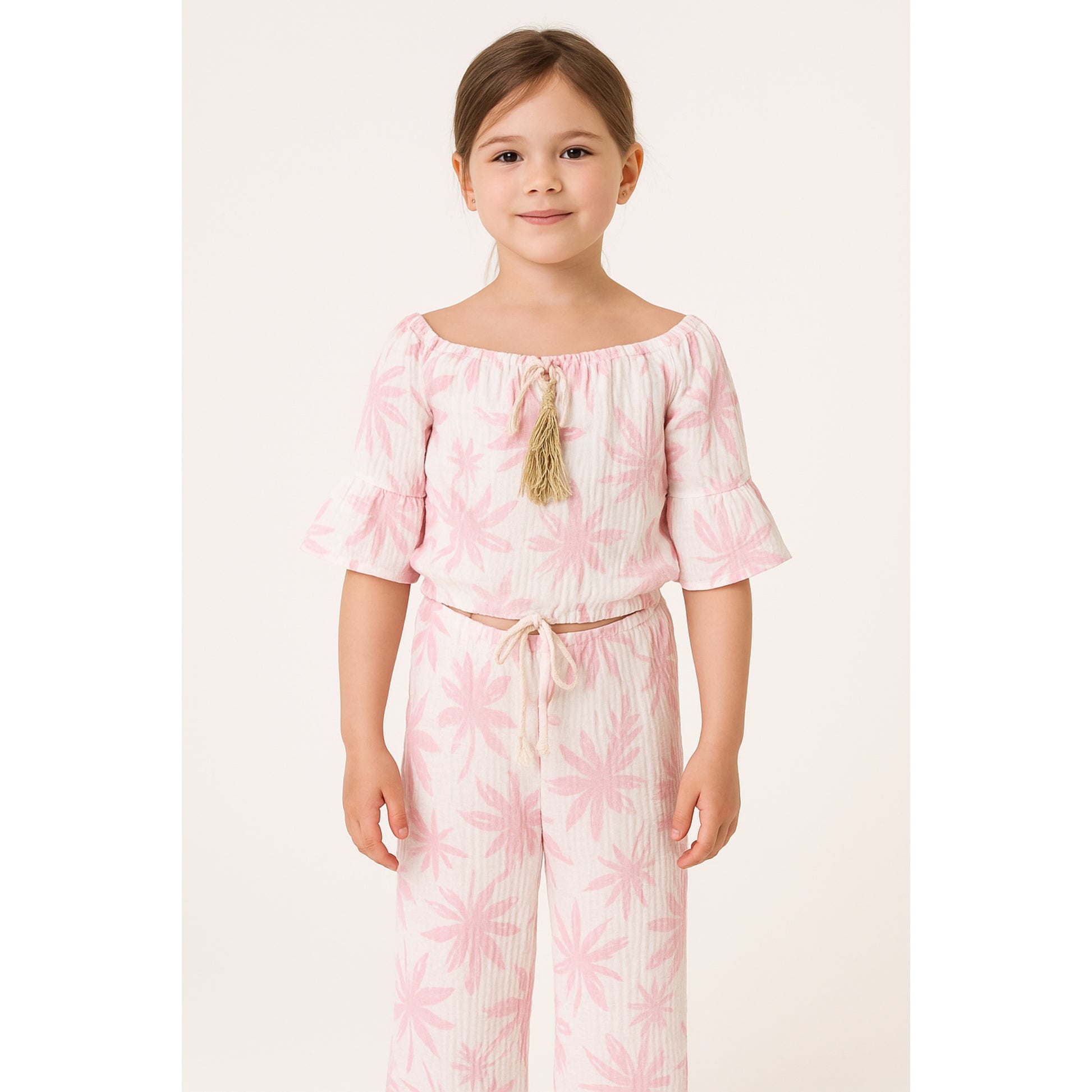 Meisjes set met bloemenprint – off-shoulder top & broek